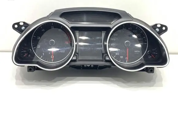 Audi A5 8T 8F Speedometer (instrument cluster) 8T0920983K