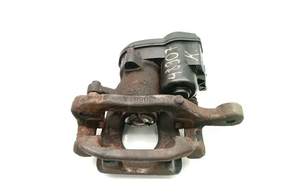 Nissan X-Trail T32 Rear brake caliper 44010-4CA0A