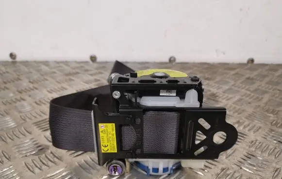 Subaru XV Front seatbelt 0589P1000146