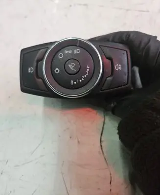 Ford Transit Light switch 10107101