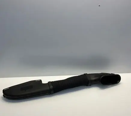Mercedes-Benz E W212 Air intake duct part A0005844147 A0005840526 A6510900000