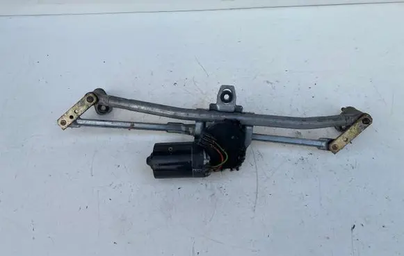 Audi A3 S3 8L Front wiper linkage and motor 1J1955113A