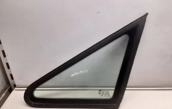 Ford Galaxy Front triangle window/glass 