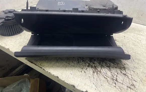 Audi A4 S4 B6 8E 8H Glove box set 8E1857035C