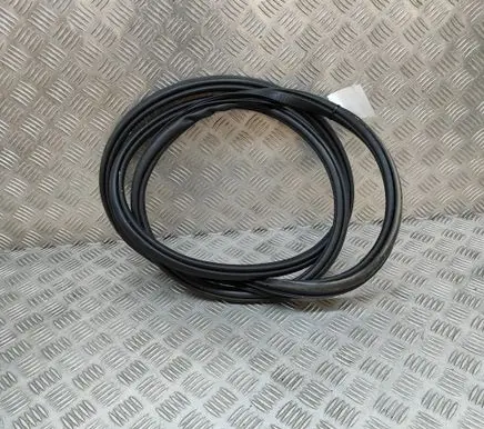 Volvo XC60 Rubber seal front coupe door 31108801
