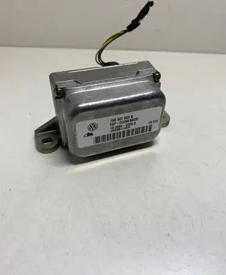 Volkswagen Golf V ESP acceleration yaw rate sensor 1K0907655B U9D5B114DH 10098503204