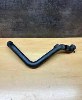 Audi A4 S4 B5 8D Coolant pipe/hose 