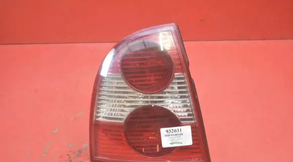 Volkswagen PASSAT B5 Rear/tail lights 0000