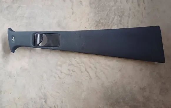Mercedes-Benz GL X164 (B) pillar trim (top) A1646909825