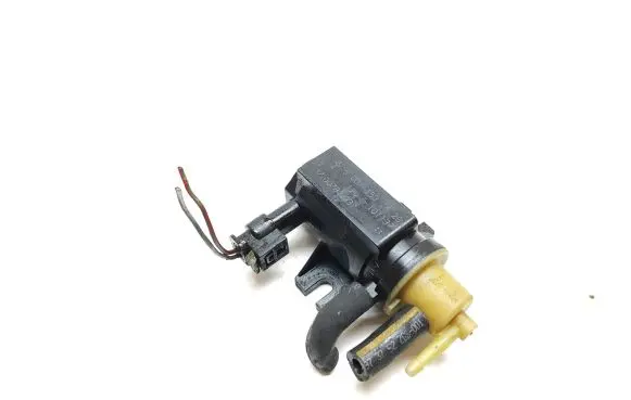 Vacuum valve