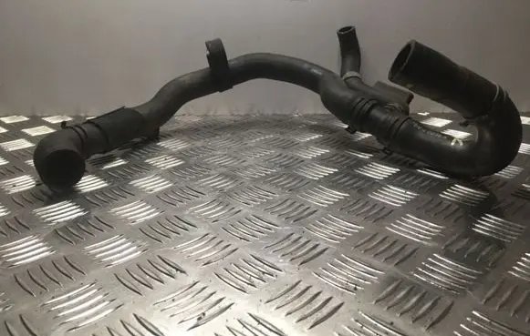 Volkswagen PASSAT B7 Engine coolant pipe/hose N906929