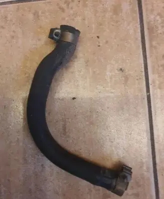 Audi 80 90 B3 AdBlue supply pipe 026133643C