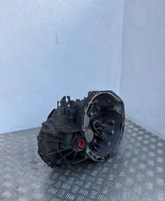Renault Trafic II (X83) Manual 6 speed gearbox PF6010 8200546200