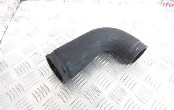 Volvo V70 Intercooler hose/pipe