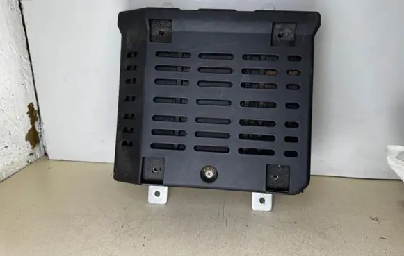 Mitsubishi Outlander Sound amplifier 8701A230 7Y023496A CV0MW7G212