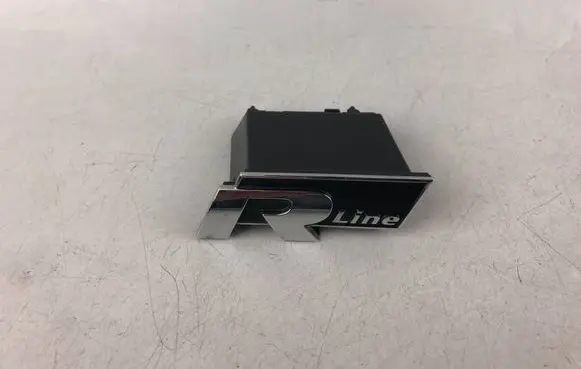 Volkswagen Tiguan Manufacturer badge logo/emblem 5NA853957