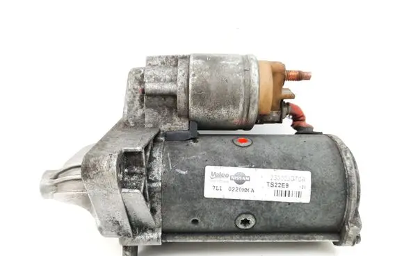Nissan Qashqai Starter motor 23300JG70A TS22E9