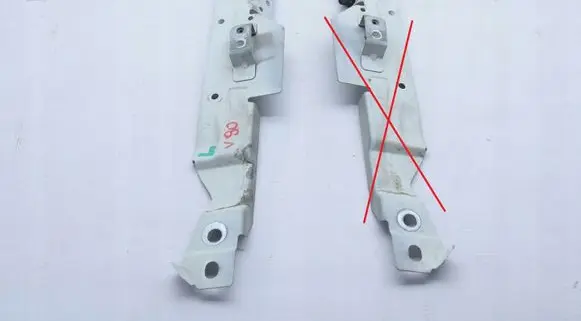 Volvo S60 Fender mounting bracket D4204T14