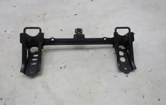 Toyota Prius (XW30) ISOFIX Bracket KRIS235789