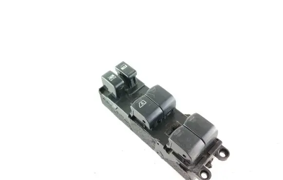 Subaru Outback Electric window control switch