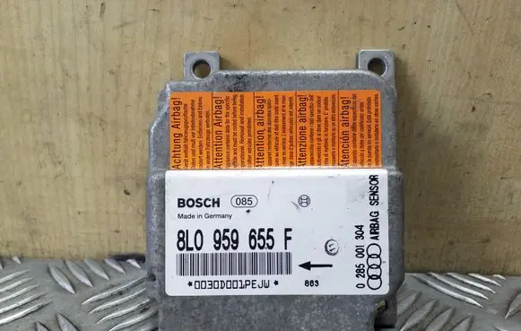 Audi A3 S3 8L Airbag control unit/module 8L0959655F 0285001304