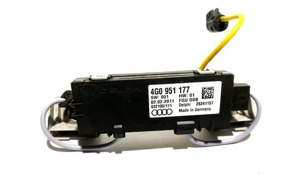 Audi A6 S6 C7 4G Microphone (bluetooth/phone) 4G0951177 28241157 032100111