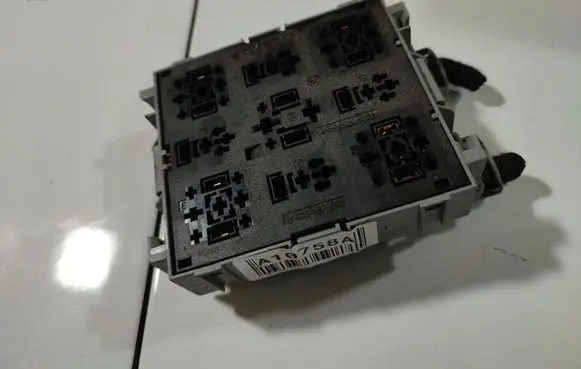 Fuse box set