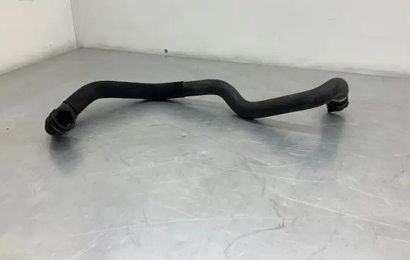BMW 5 E60 E61 Engine coolant pipe/hose 7563852