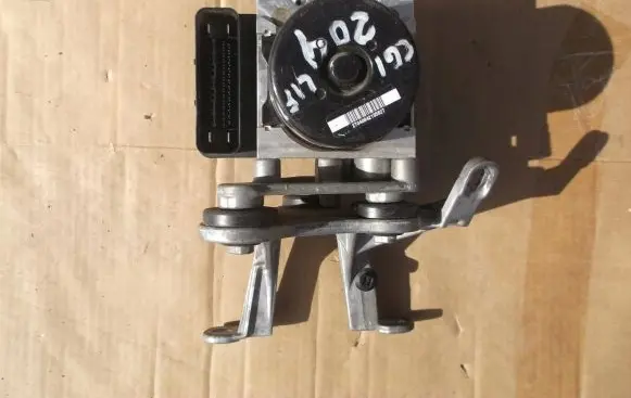 Mercedes-Benz C W204 ABS Pump A172901400