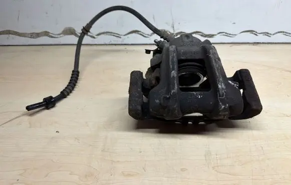 BMW 1 F20 F21 Front brake caliper 22300