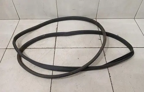 Maybach 57/62 Rear door rubber seal (on body) A2407300478