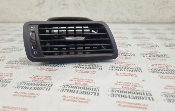 Volkswagen PASSAT B6 Dashboard side air vent grill/cover trim 3C1819702F