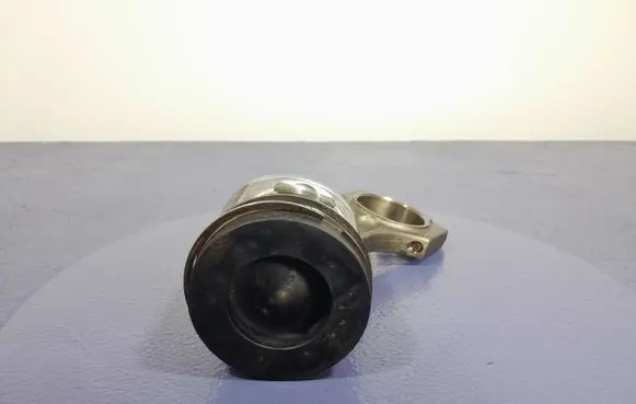 BMW X3 F25 Piston 