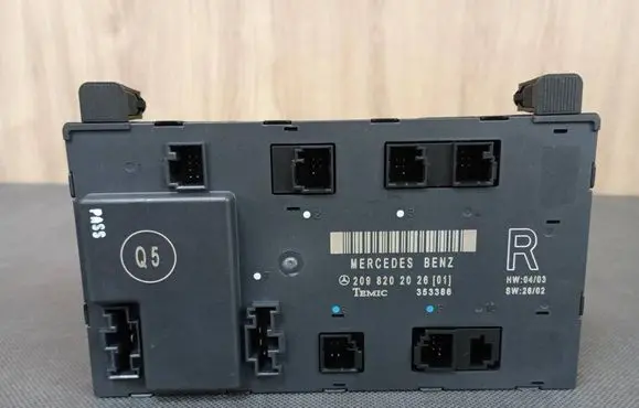 Mercedes-Benz CLK A209 C209 Door control unit/module A2098202026 2098202026