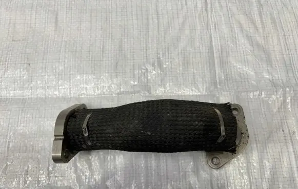 Jeep Wrangler EGR valve line/pipe/hose 05281745AA