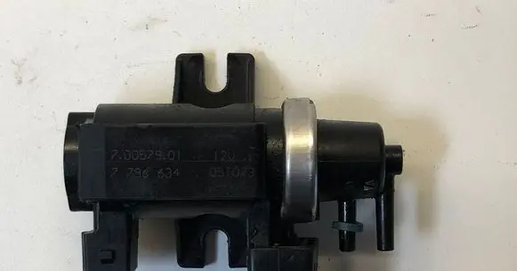 BMW 5 E60 E61 Turbo solenoid valve 70057901
