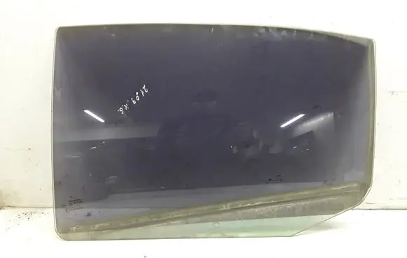 Chrysler Sebring (JS) Rear door window glass
