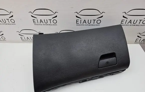 Ford Fusion II Glove box set DS73F06010A DS7313570A DS734A508A