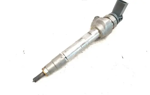 BMW 1 F20 F21 Fuel injector 0445110598 8511630