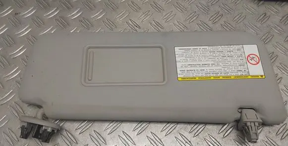 Sun visor