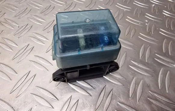 Audi A8 S8 D2 4D Fuse module 10400396860