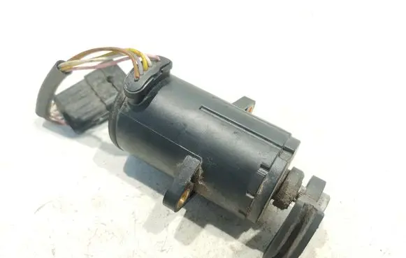 Nissan Almera N16 Accelerator pedal position sensor 189195M300 0281002425