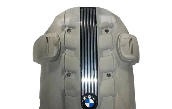 Engine cover (trim)
