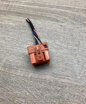 Volkswagen Golf IV Plug wire 1J0937733