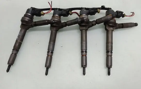 Fuel injectors set