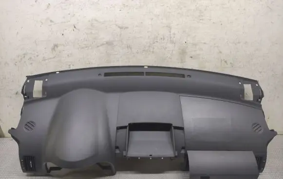 Toyota Corolla Verso AR10 Dashboard 553020F010