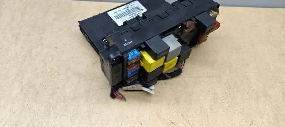 Mercedes-Benz CLK A209 C209 Fuse module 2095450001