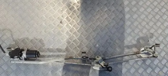 Front wiper linkage and motor