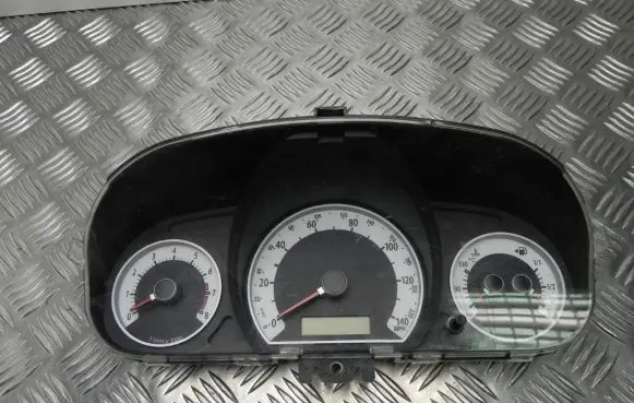 KIA Ceed Speedometer (instrument cluster) 940011H170 B855