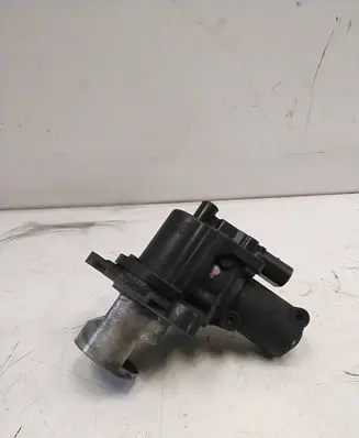 Hyundai i40 EGR valve 284102A850 12G050086